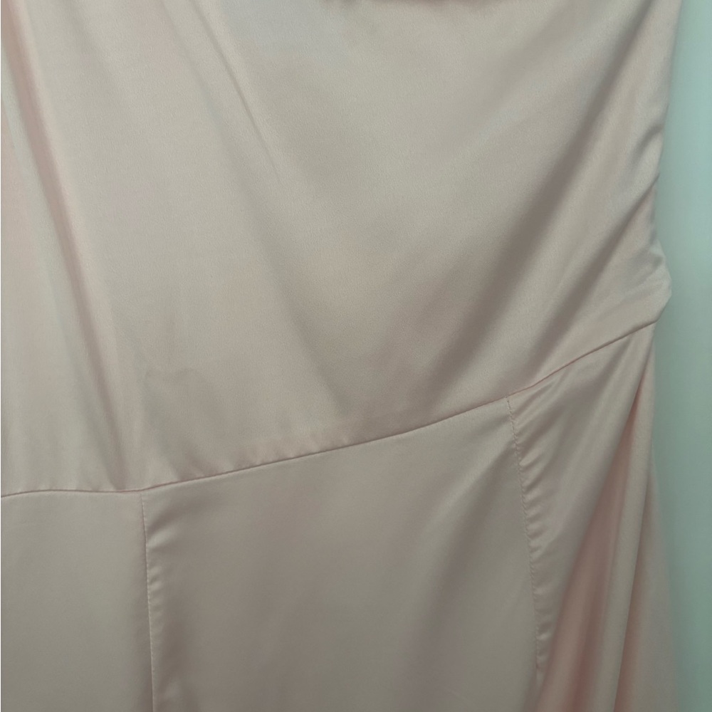SALE!! 🔥Lulu's Blush One-Shoulder Gown, M - Picture 3 of 7